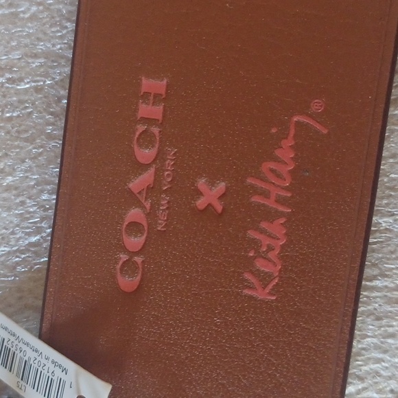 NWT Coach x Keith Haring Heart Key Fob Hang Tag Bag Charm - Picture 5 of 5